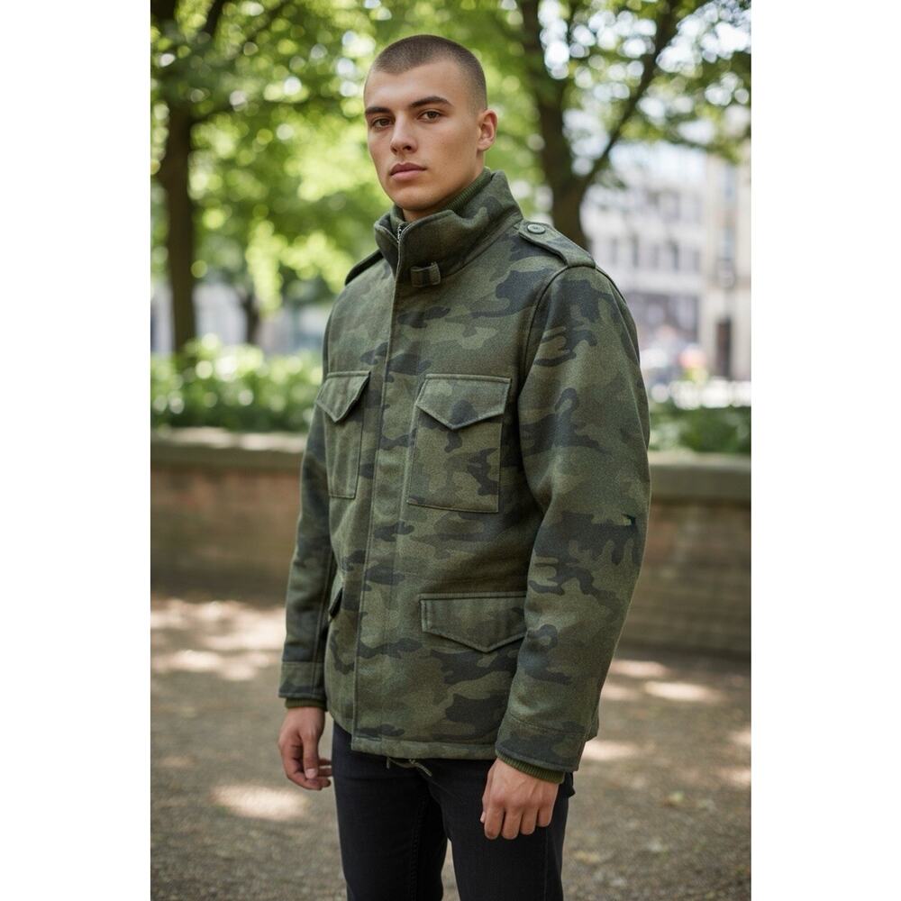 Brandit Men's Camouflage Coat Size Medium Heavyweight NWOT